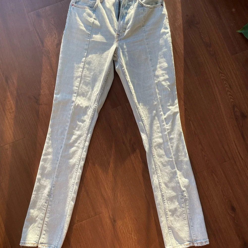 High Rise Skinny Jean - Picture 3 of 5